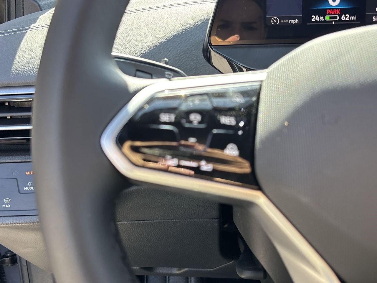 New 2026 Volkswagen ID.4 Pro RWD image 19
