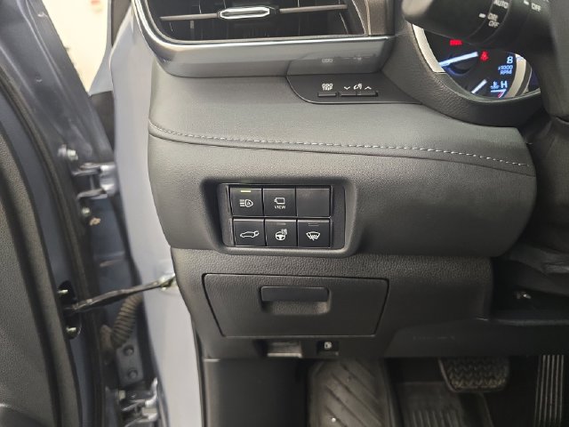 Used 2022 Toyota Highlander Limited w/ Protection Package #3 (TMS) AWD/4WD image 36