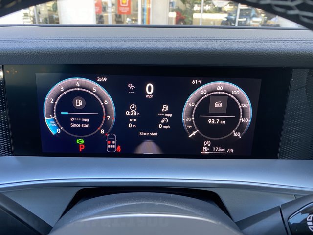 New 2026 Volkswagen Tiguan SE AWD/4WD image 25
