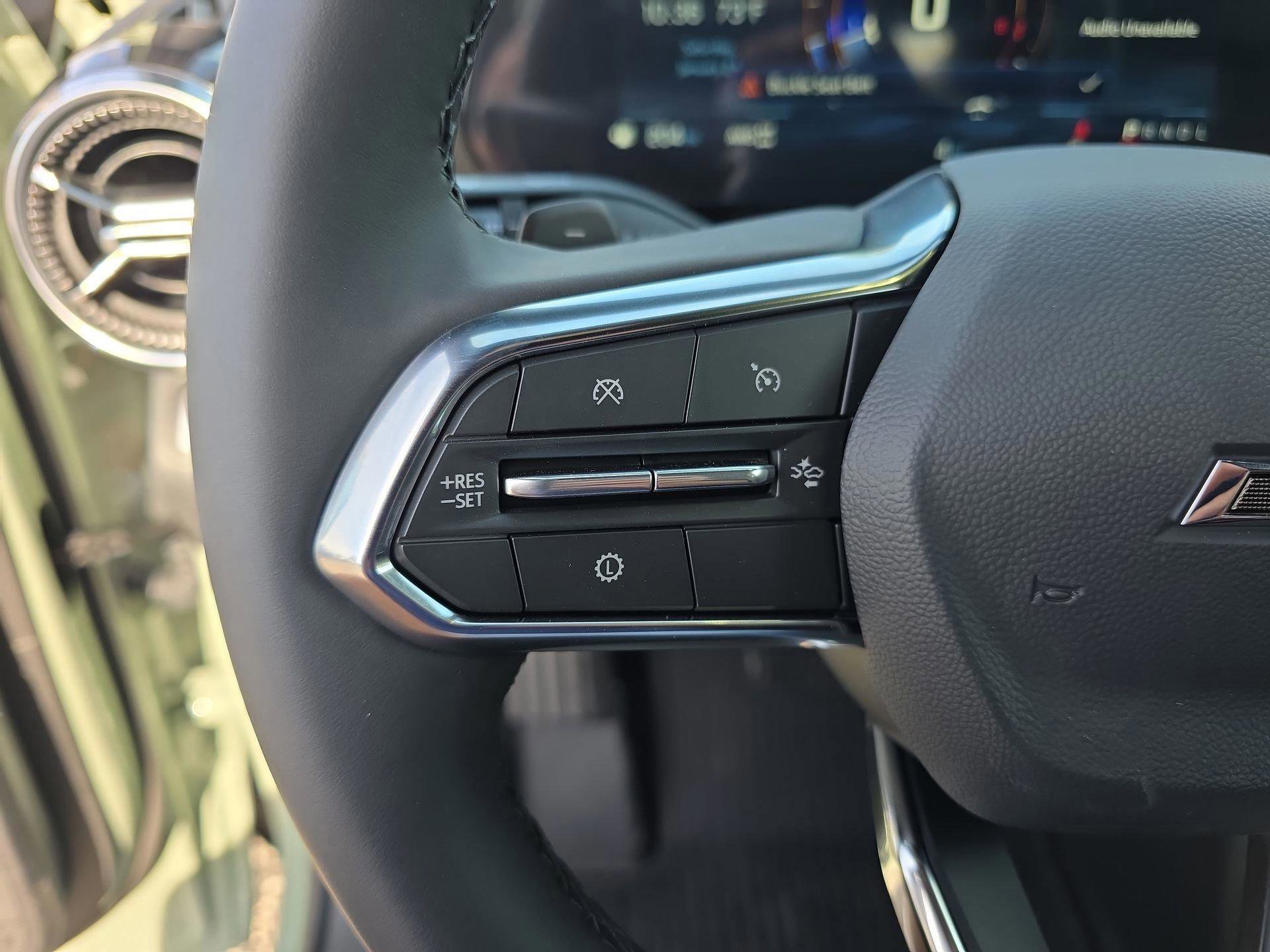 New 2026 Chevrolet Equinox LT w/ Convenience Package II image 14