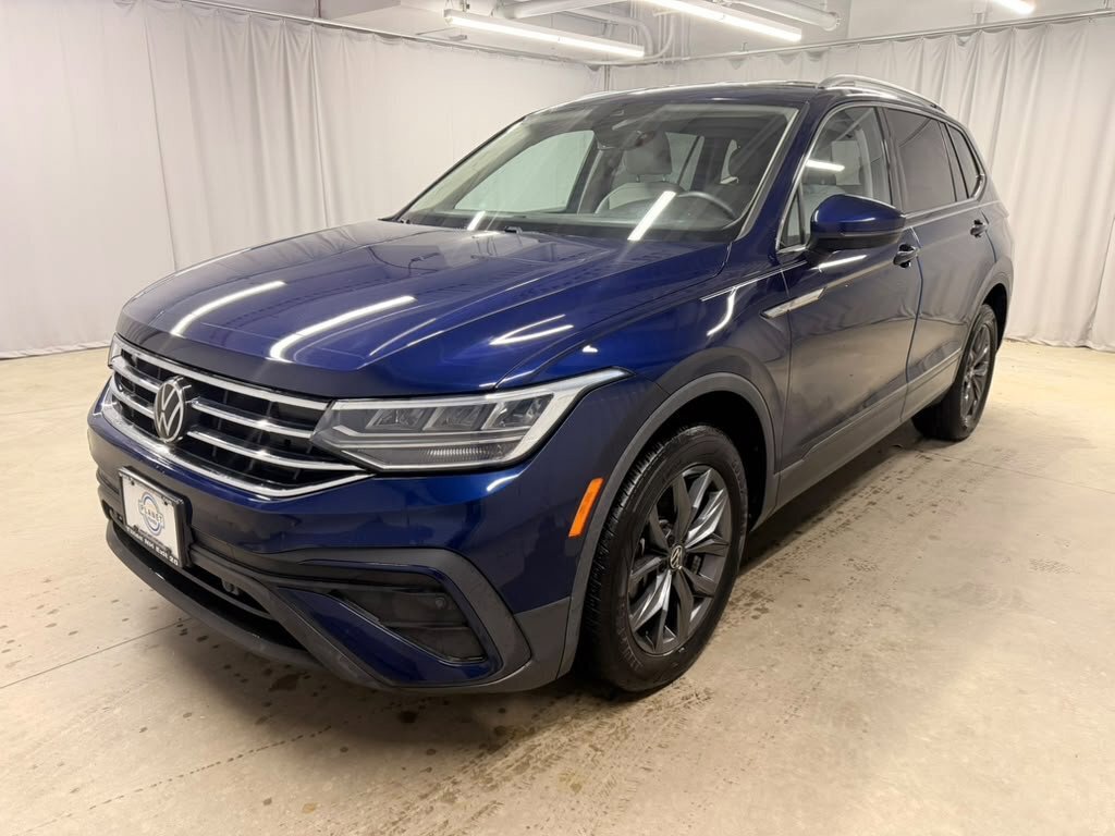 Used 2023 Volkswagen Tiguan SE FWD image 4