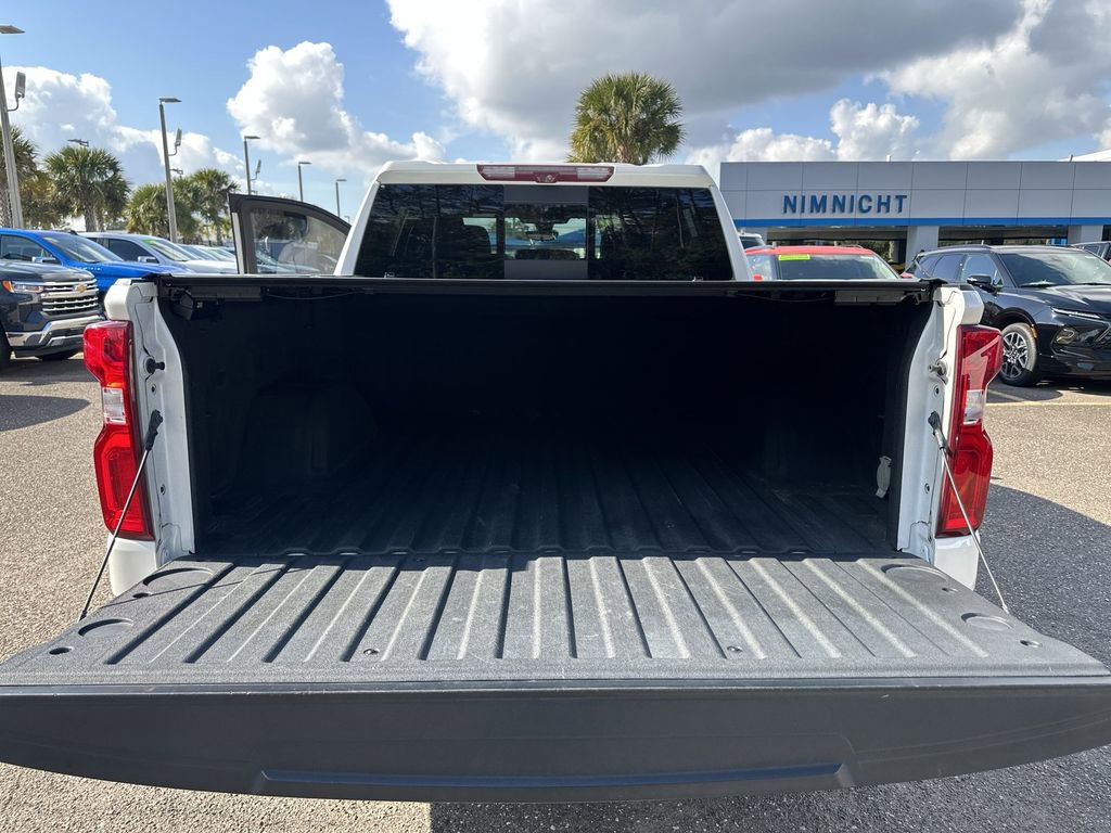 Used 2020 Chevrolet Silverado 1500 High Country w/ Technology Package image 31