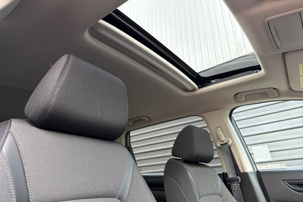 Certified 2023 Honda CR-V EX image 17