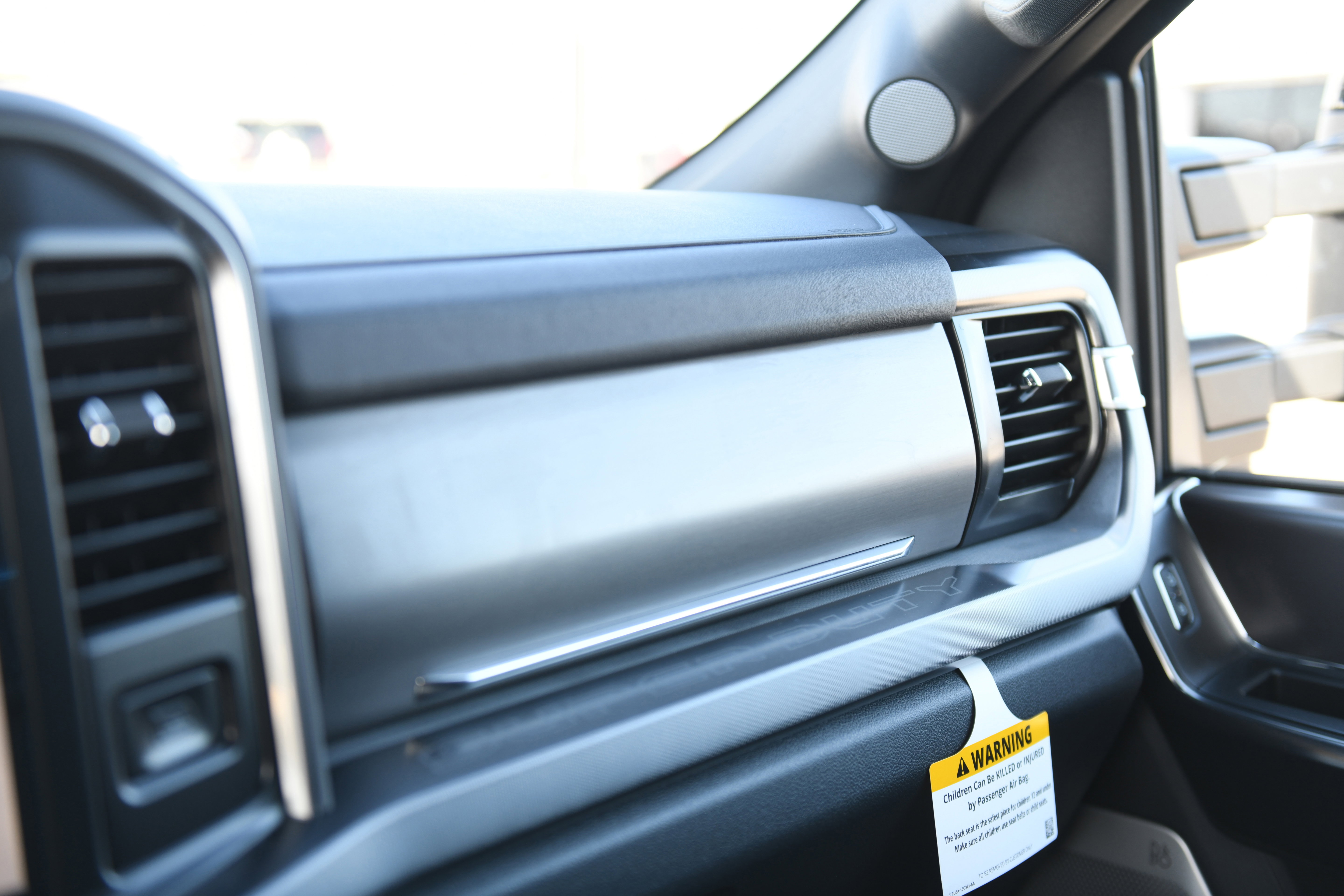 New 2026 Ford F250 Platinum w/ Tremor Off-Road Package image 32