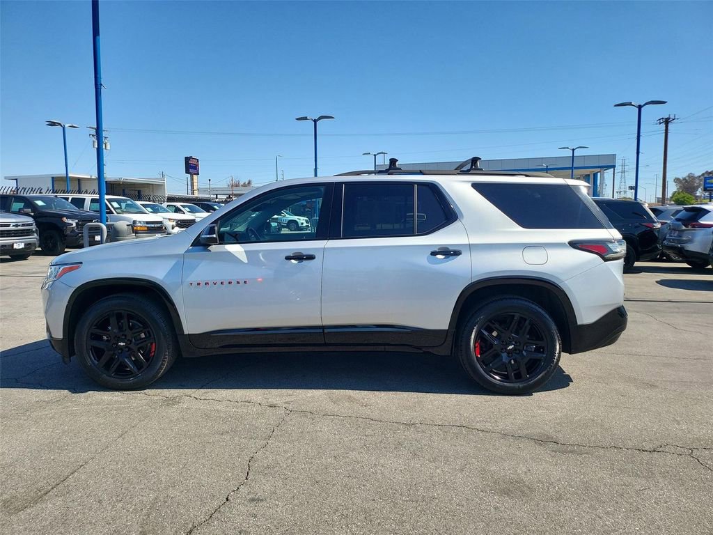 Certified 2021 Chevrolet Traverse Premier w/ Redline Edition FWD image 34
