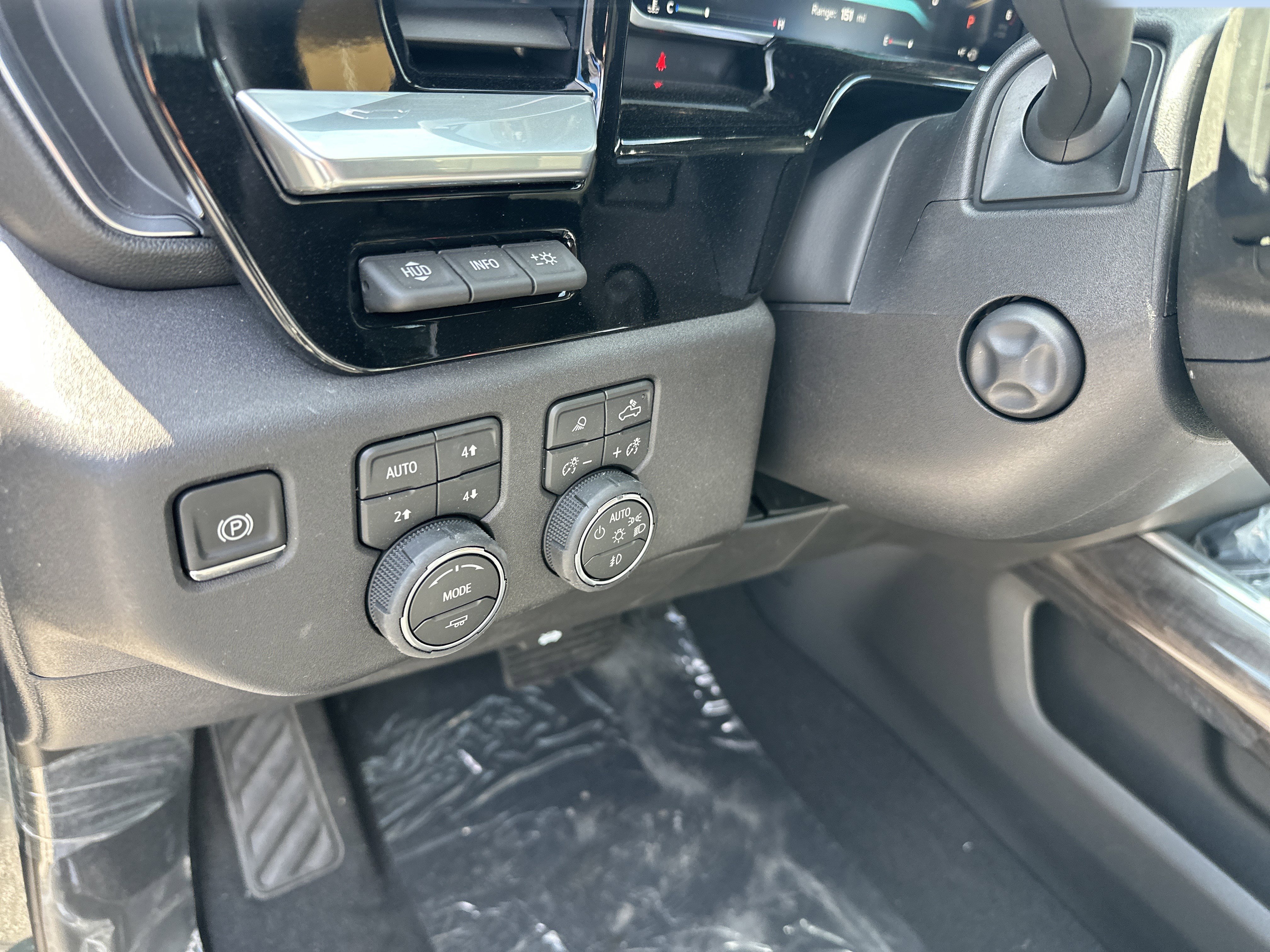 New 2026 Chevrolet Silverado 1500 LTZ image 7