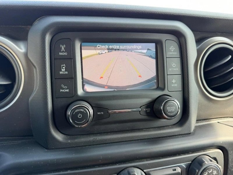 Used 2020 Jeep Wrangler Unlimited Sport S AWD/4WD image 19