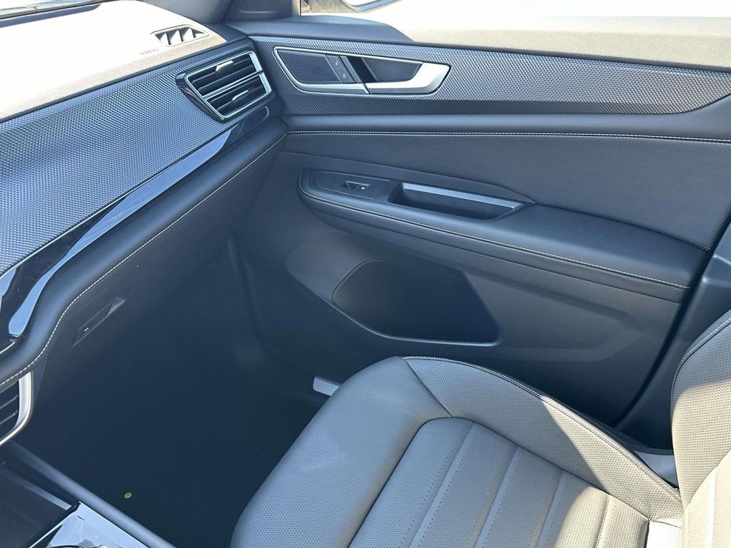 New 2026 Volkswagen Atlas Cross Sport SEL R-Line image 27