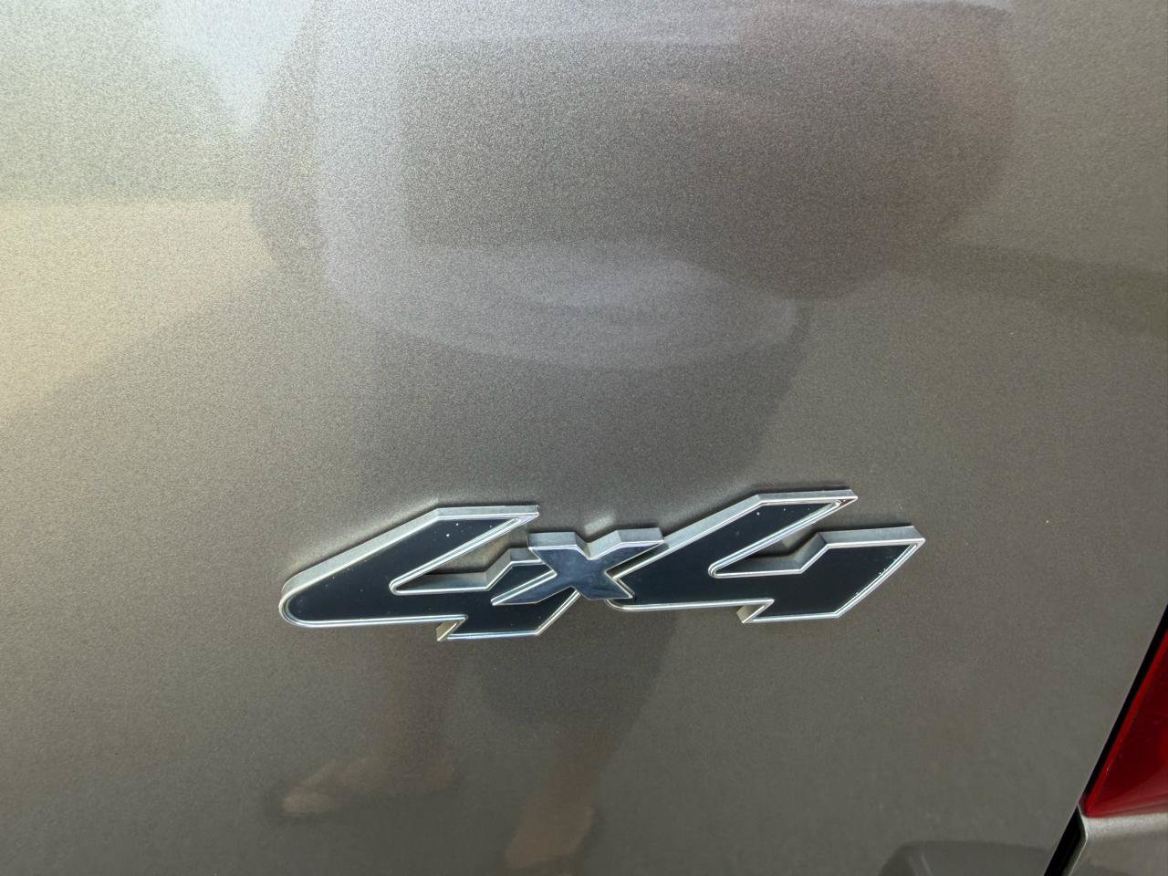 Used 2007 Ford Explorer Sport Trac XLT AWD/4WD image 19
