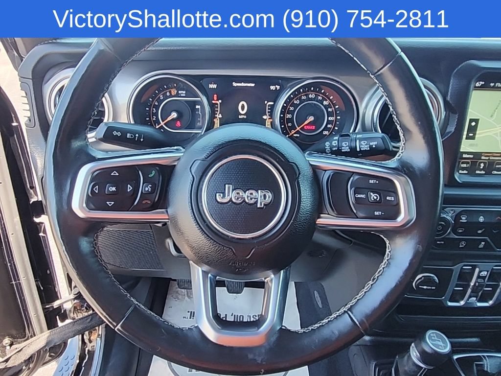Used 2018 Jeep Wrangler Unlimited Sahara AWD/4WD image 11