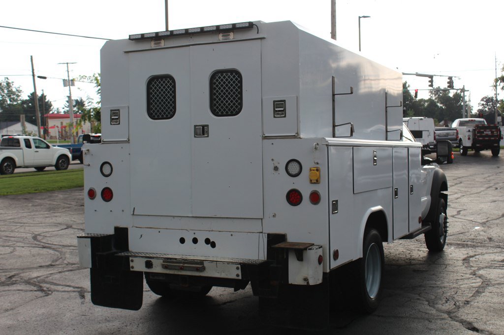 Used 2014 Ford F550 4x4 Regular Cab Super Duty image 6