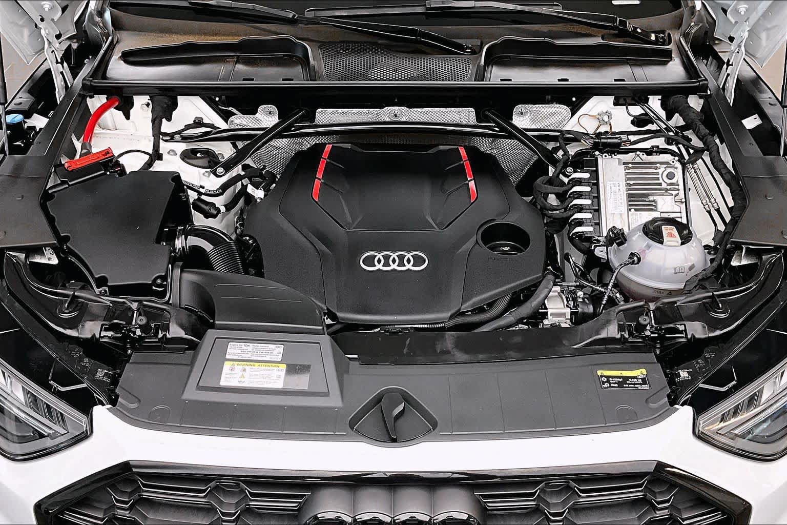 Used 2023 Audi SQ5 Premium Plus w/ Premium Plus Package AWD/4WD image 29