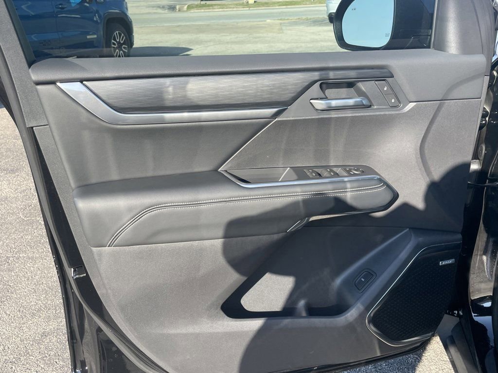 New 2026 GMC Acadia Elevation w/ Black Edition image 10