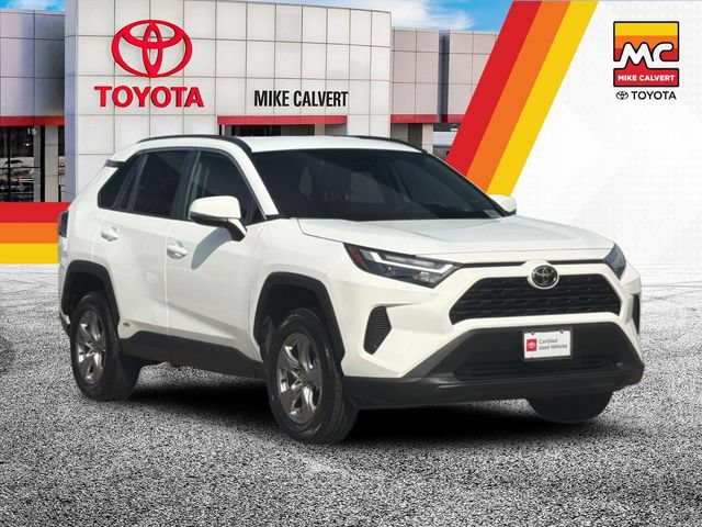 Certified 2025 Toyota RAV4 LE AWD/4WD image 7