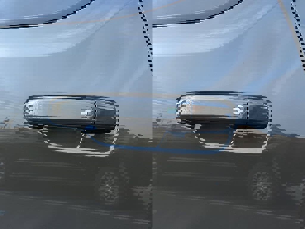 New 2025 GMC Hummer EV 2X image 10