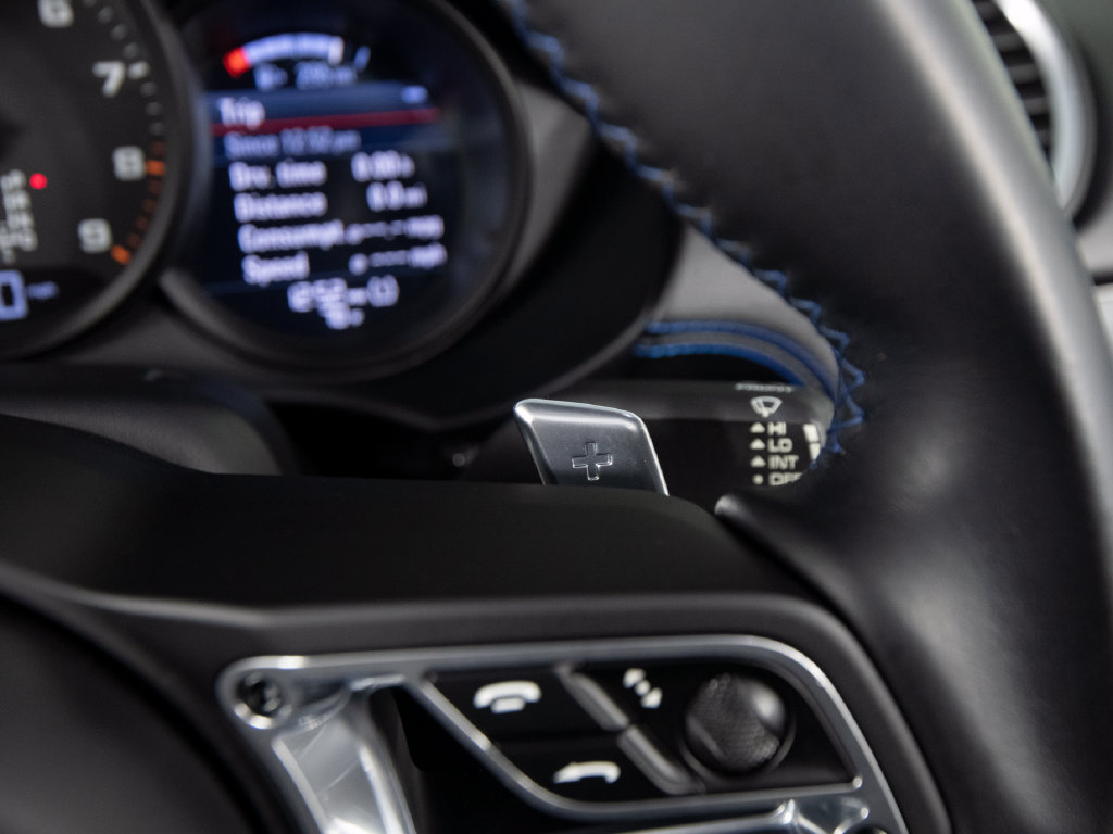 Certified 2025 Porsche 718 Boxster GTS RWD image 21