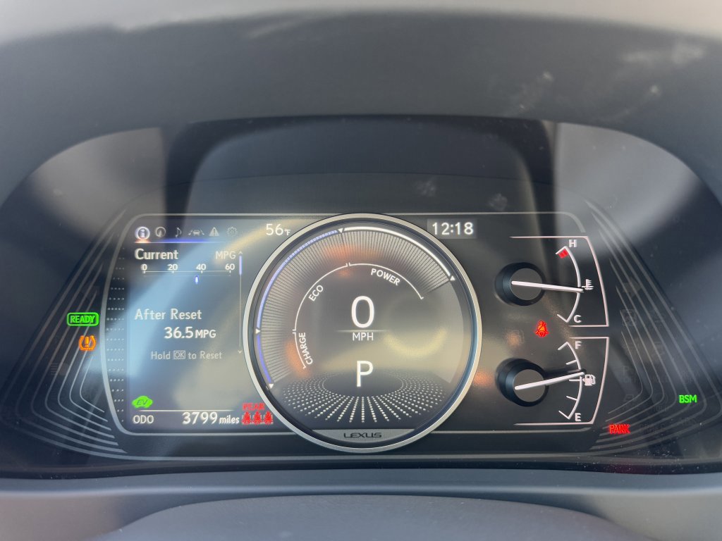 Used 2024 Lexus UX 250h F Sport image 17