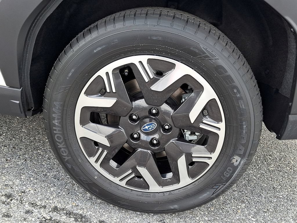 New 2026 Subaru Forester Premium AWD/4WD image 8