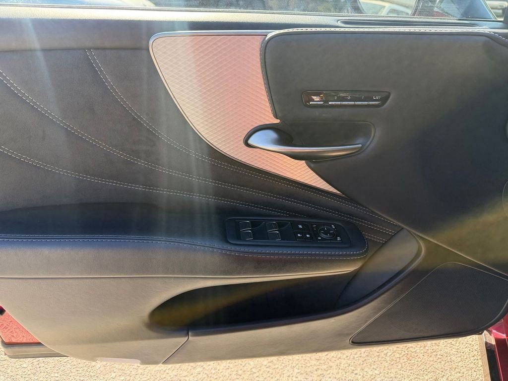 Used 2018 Lexus LS 500 F Sport w/ Performance Package image 11