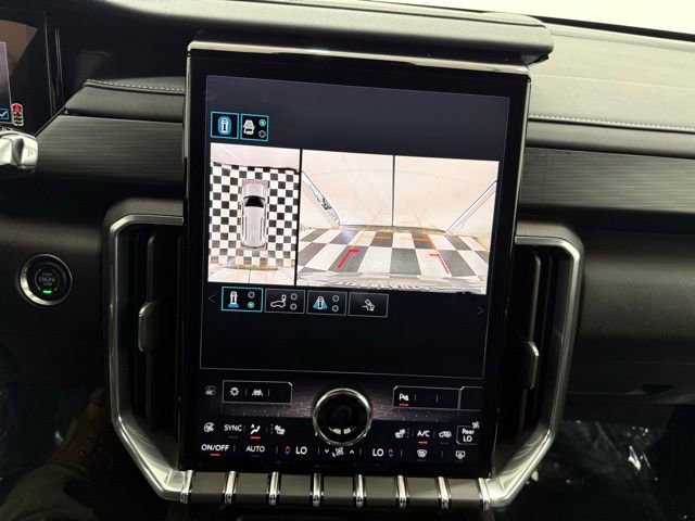 Used 2025 GMC Acadia Elevation image 37