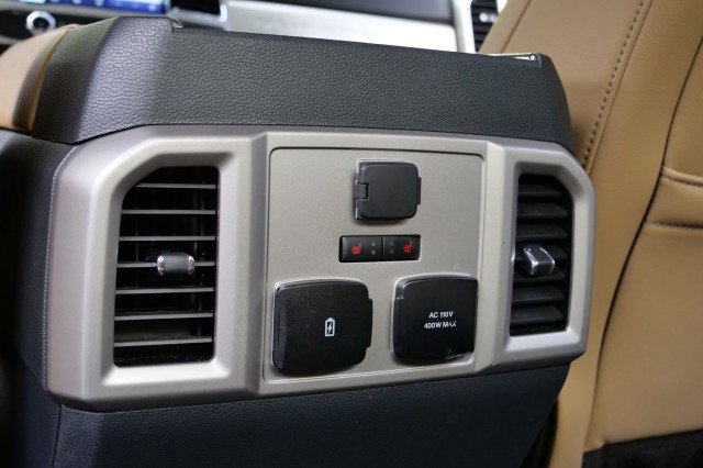 Used 2022 Ford F250 Lariat w/ Tremor Off-Road Package image 29