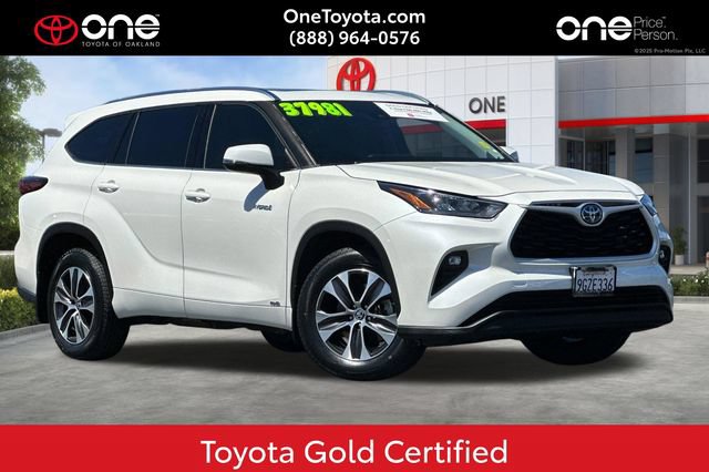 Certified 2020 Toyota Highlander XLE