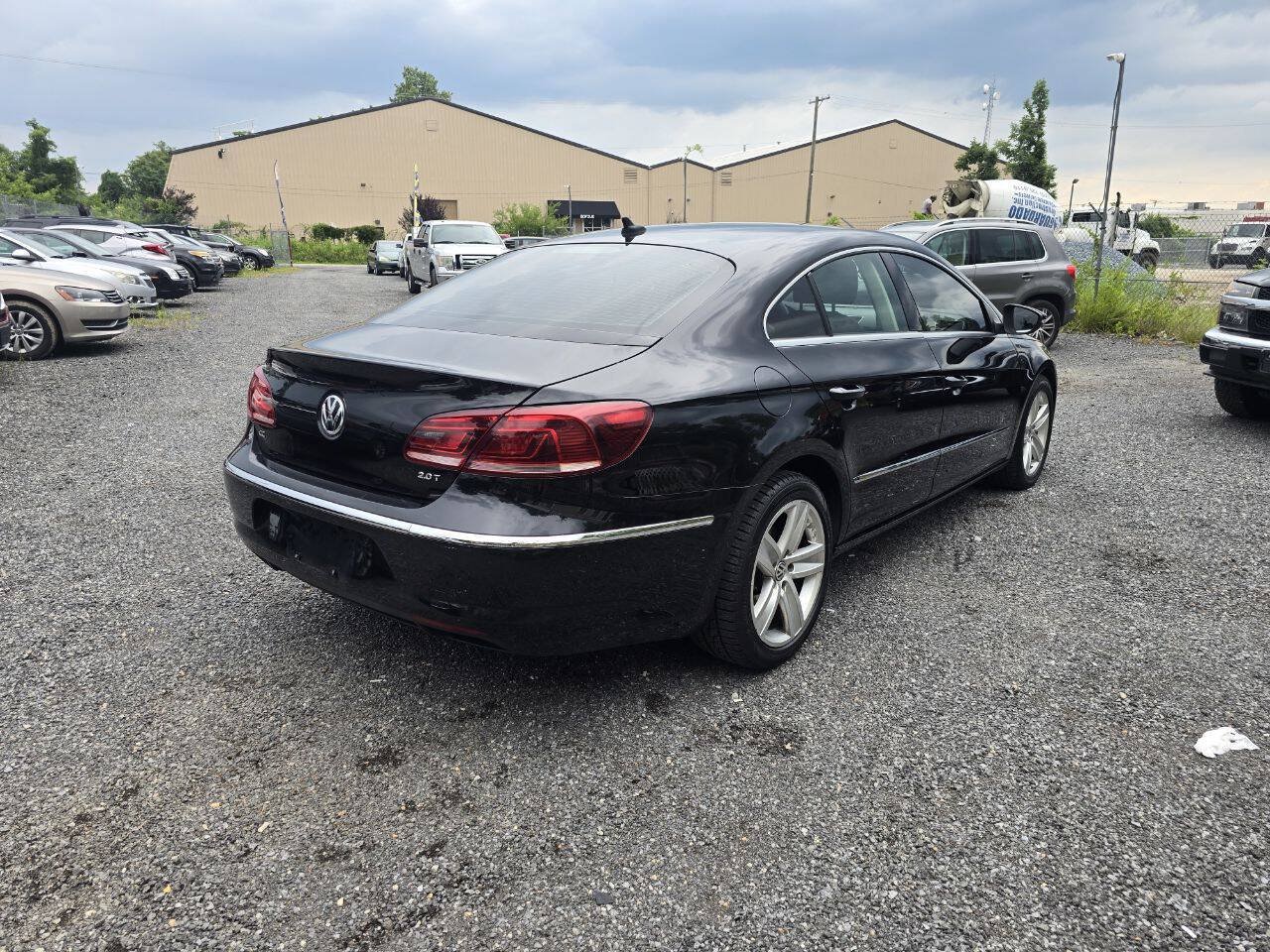 Used 2013 Volkswagen CC Sport FWD image 4