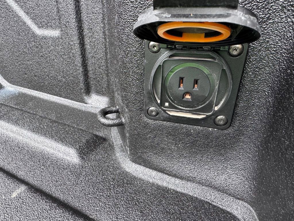 Used 2024 Chevrolet Silverado 2500 ZR2 w/ ZR2 Bison Edition image 71