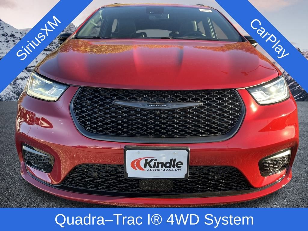 New 2026 Chrysler Pacifica Limited w/ S Appearance Package image 2