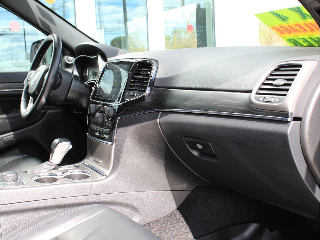 Certified 2021 Jeep Grand Cherokee Limited AWD/4WD image 26