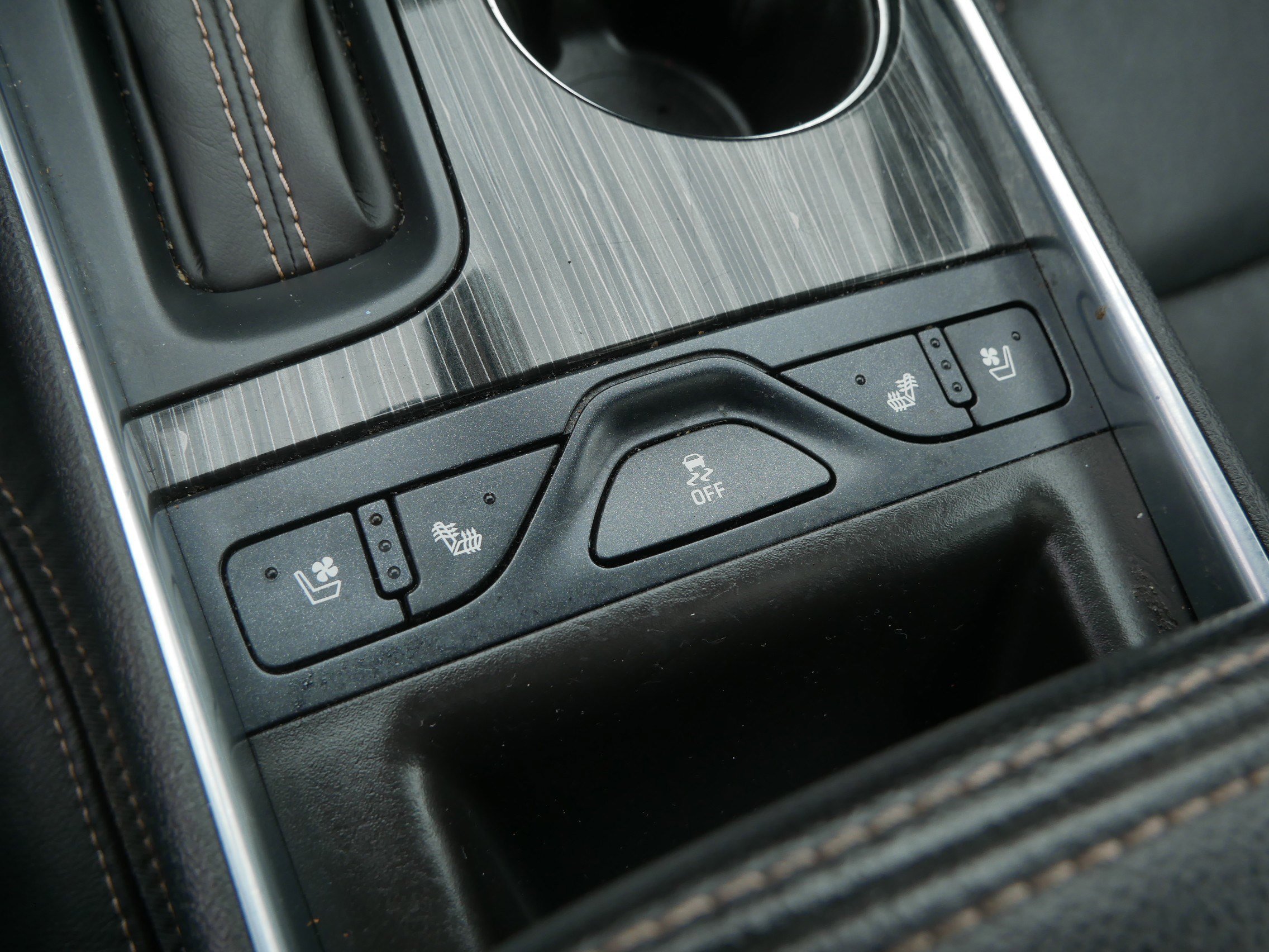 Used 2018 Chevrolet Impala Premier FWD image 26