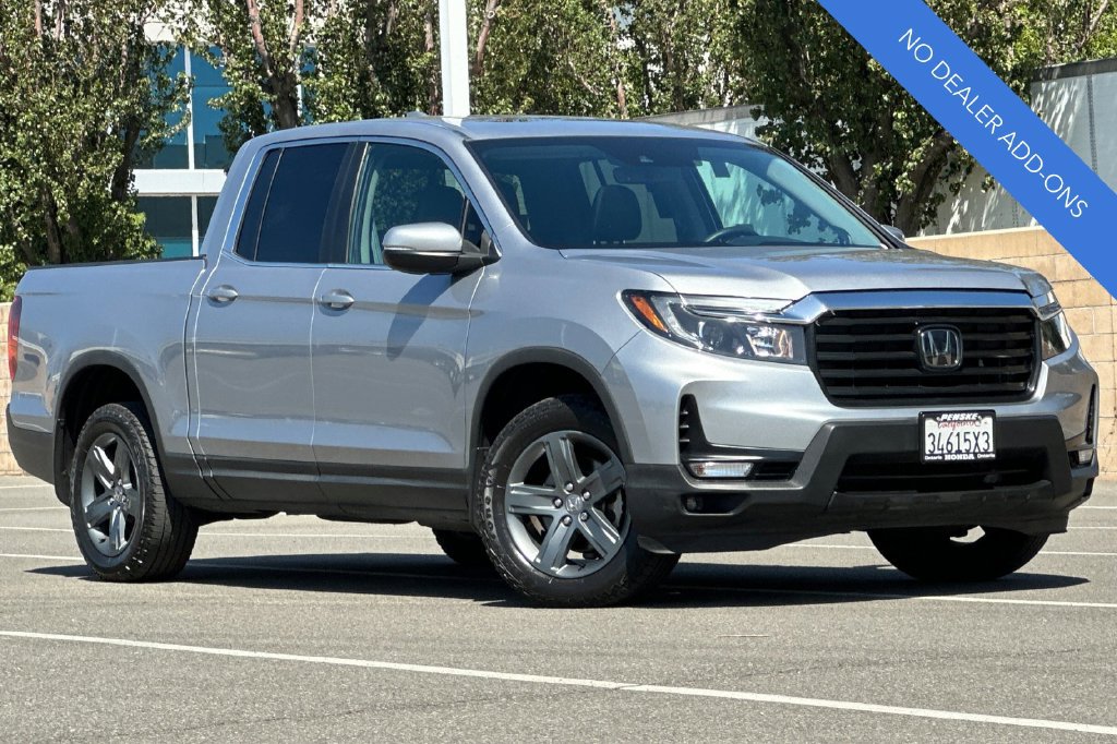 Certified 2023 Honda Ridgeline RTL image 2