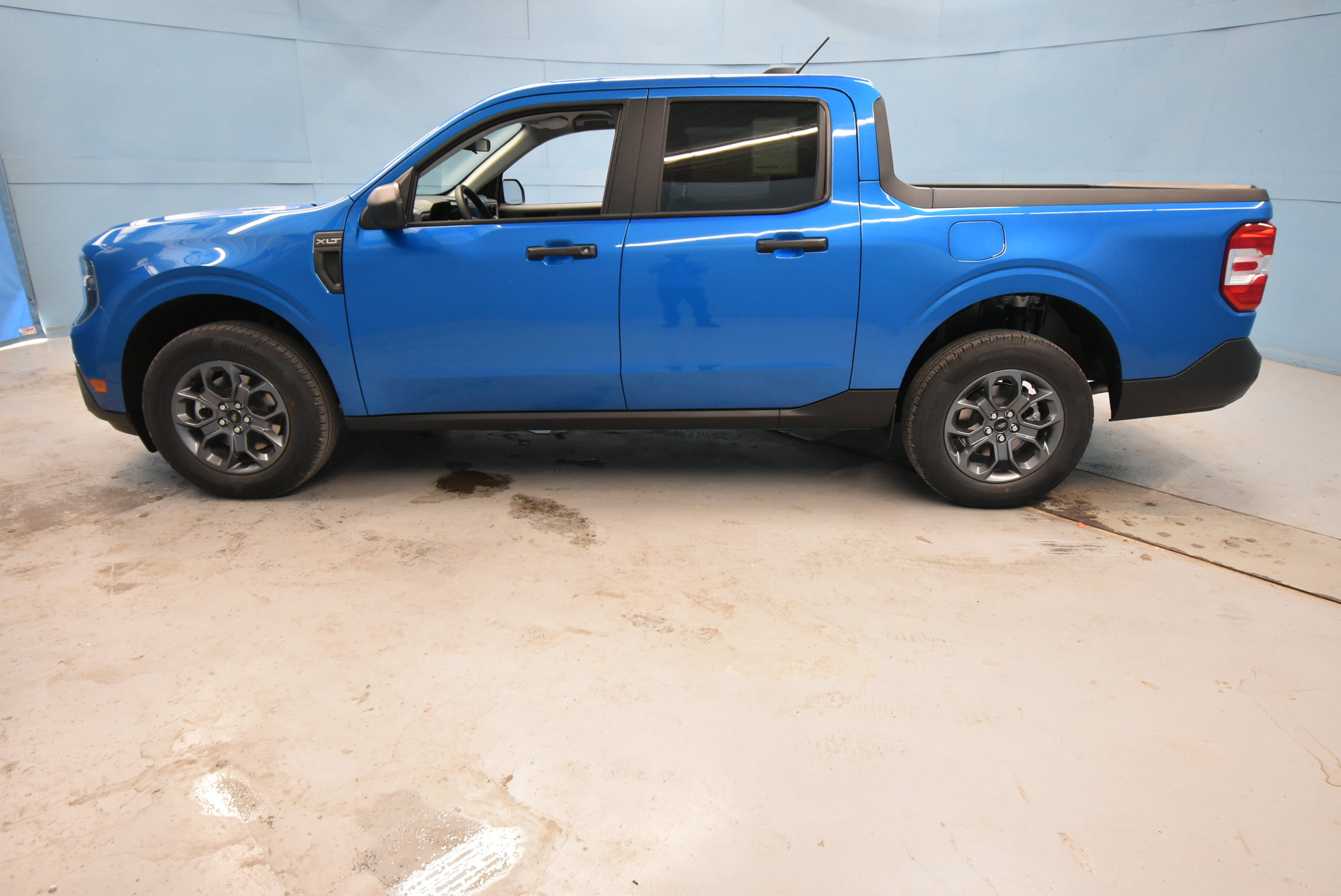 New 2026 Ford Maverick XLT w/ Equipment Group 301A AWD/4WD image 25