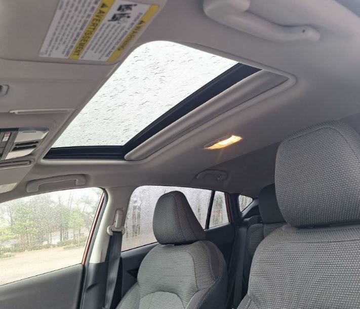 Used 2023 Nissan Rogue SV image 8