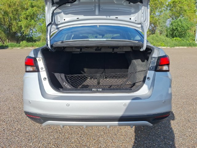 Certified 2025 Nissan Versa SR w/ Trunk Package FWD image 14