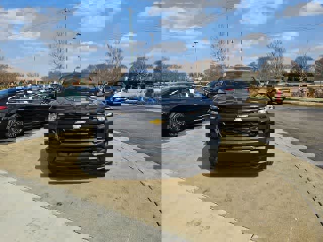 Used 2024 Chevrolet Colorado W/T RWD image 4