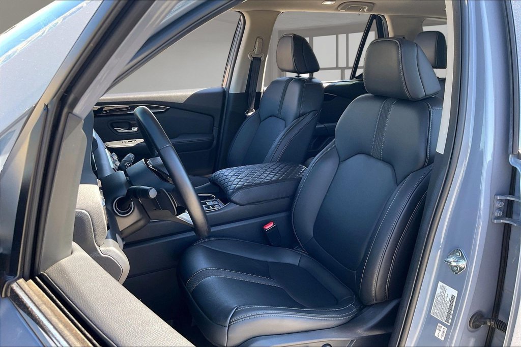 Used 2025 Honda Pilot Touring image 20