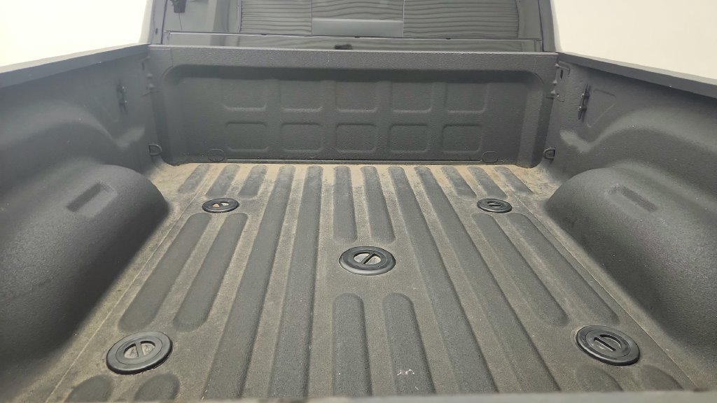 Used 2024 RAM 2500 Laramie w/ Night Edition AWD/4WD image 27