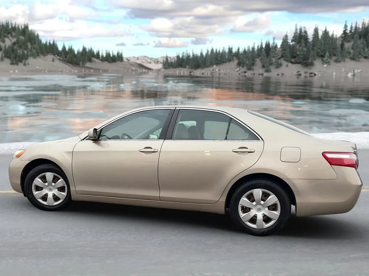 Used 2007 Toyota Camry LE image 15