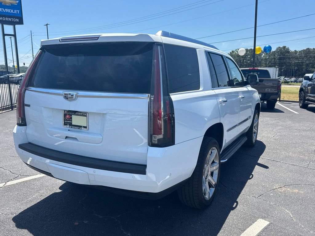 Used 2020 Cadillac Escalade Luxury RWD image 6
