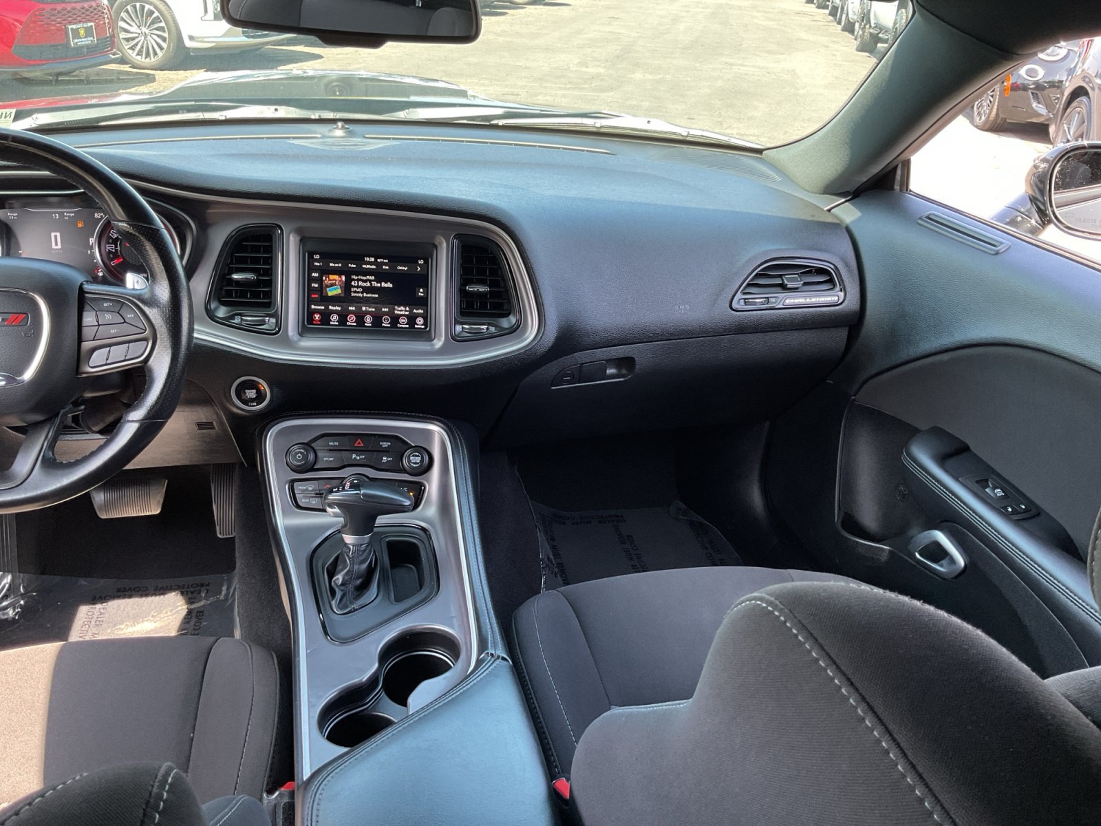 Used 2022 Dodge Challenger GT AWD/4WD image 15