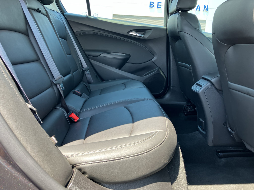 Used 2017 Chevrolet Cruze Premier FWD image 34