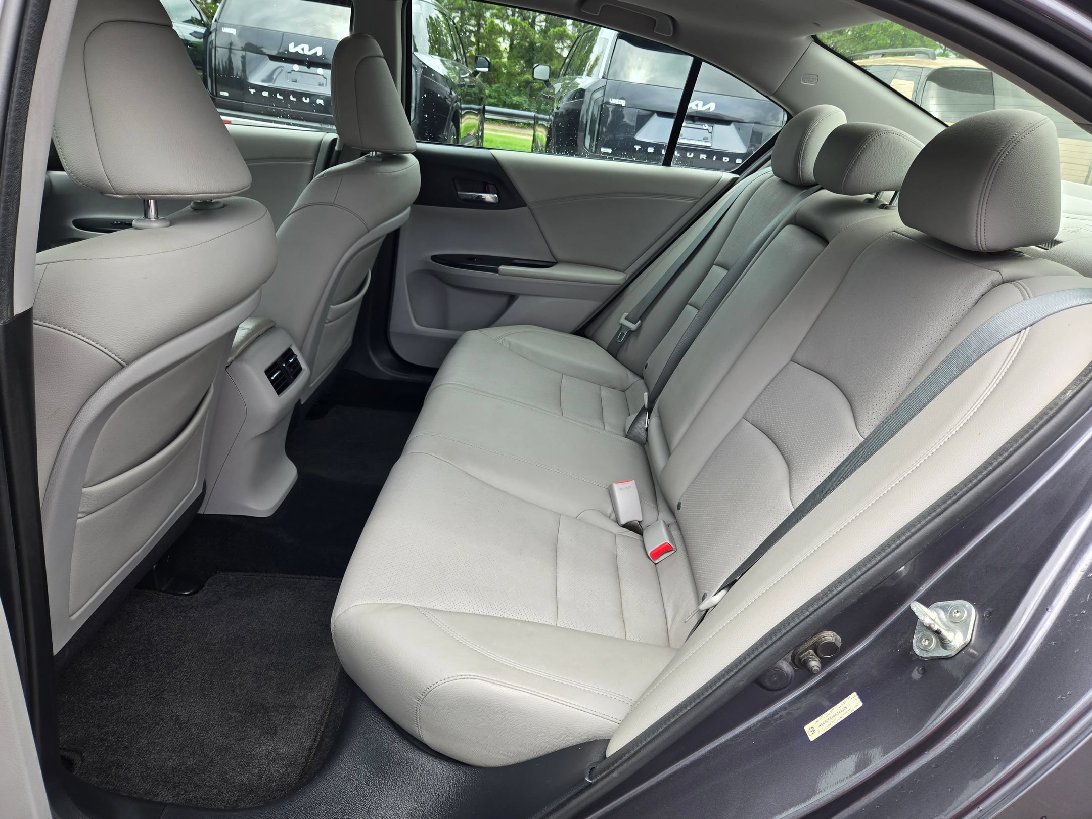 Used 2013 Honda Accord EX-L image 31
