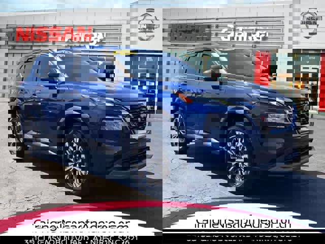 Used 2023 Nissan Rogue SV image 1