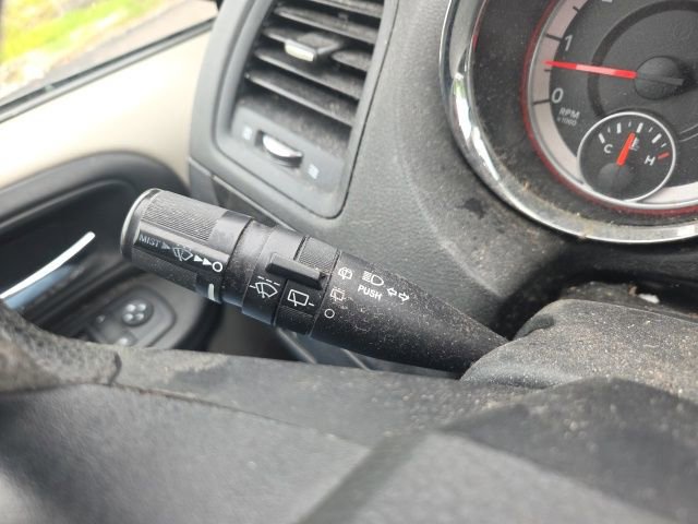 Used 2014 Dodge Grand Caravan SXT FWD image 26