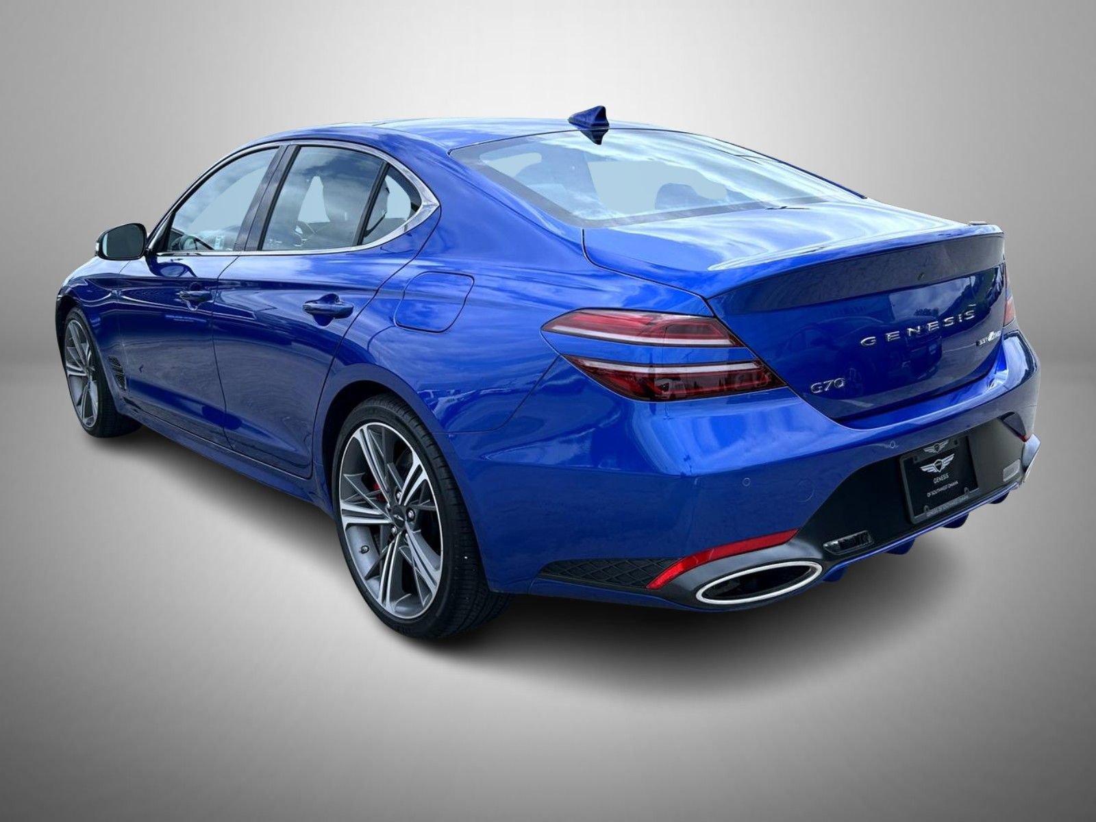 Certified 2025 Genesis G70 3.3T Advanced AWD/4WD image 7