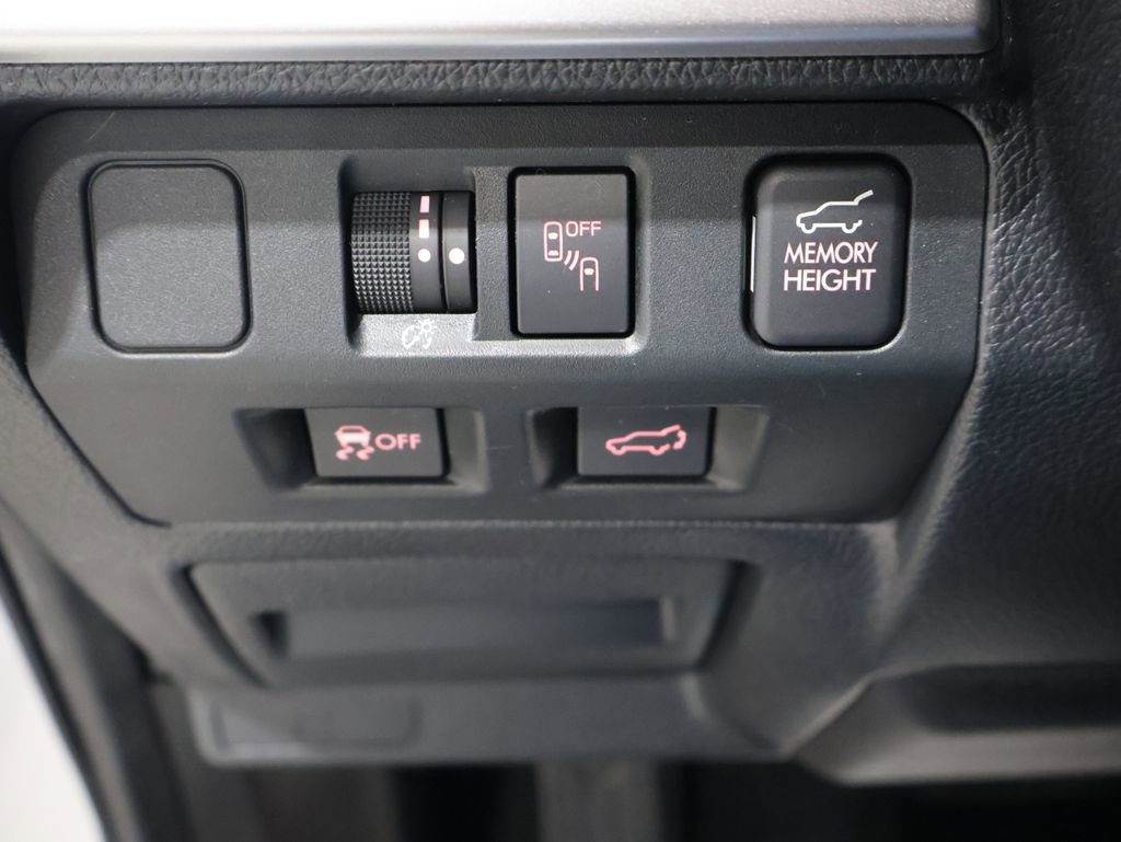 Used 2018 Subaru Forester 2.5i Limited w/ Popular Package #2 image 31