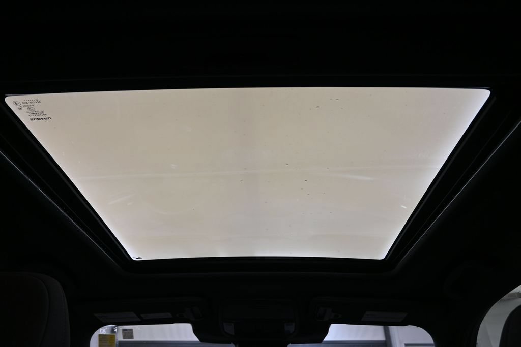 Certified 2025 Subaru Forester Premium AWD/4WD image 19