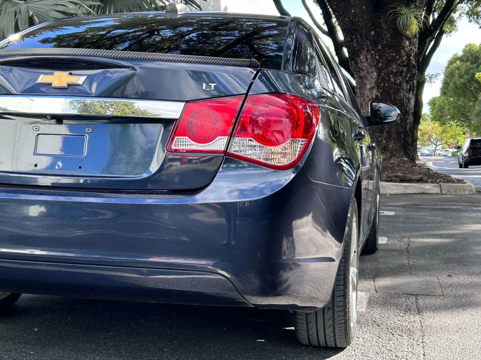 Used 2016 Chevrolet Cruze LT image 12