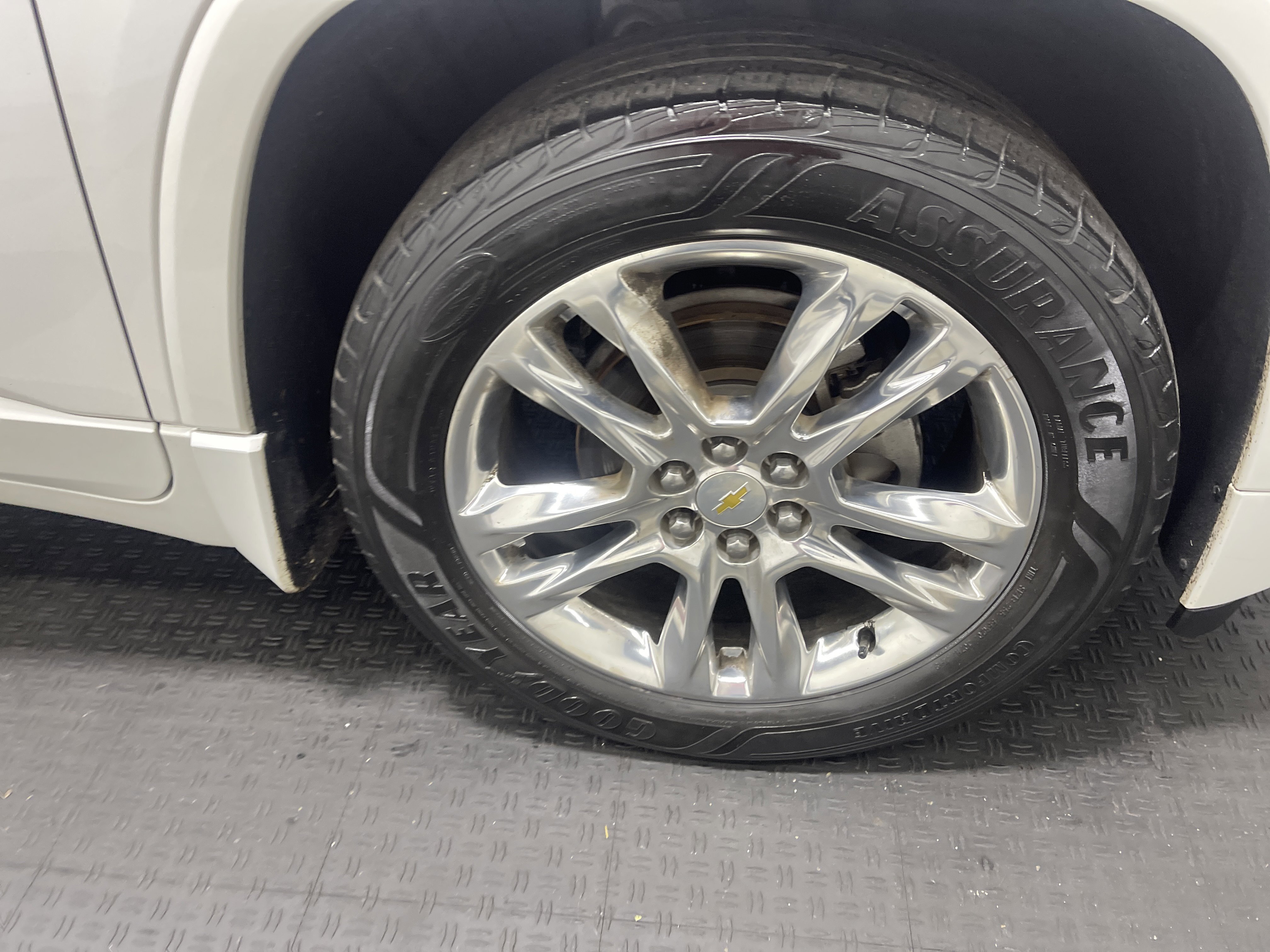 Used 2018 Chevrolet Traverse High Country image 28